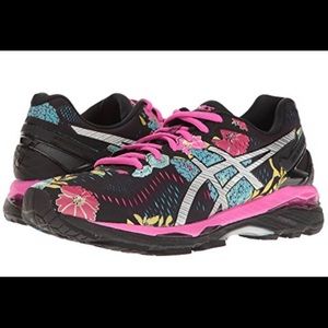 ASICS Gel-Kayano 23